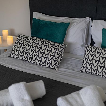 Ammira Mare Apartment Agia Pelagia  Bagian luar foto